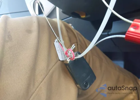 2019 Volkswagen Tiguan 2.0T Se/2.0T Sel/2.0T Sel R-Line/2.0T Sel R-Line Black из США, поврежденный, VIN 3VV3B7AX2KM063310